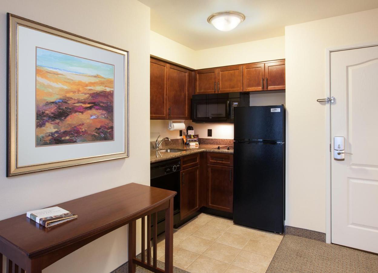 Staybridge Suites El Paso Airport By Ihg Kültér fotó