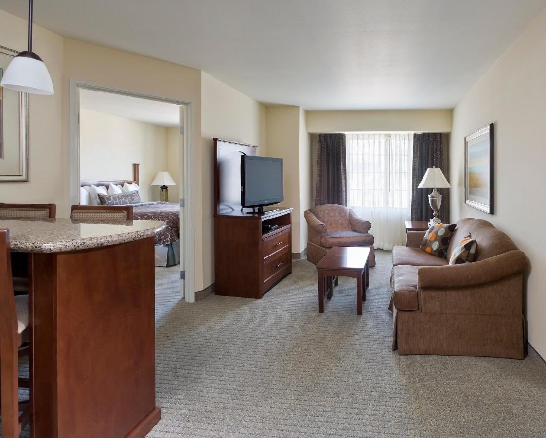 Staybridge Suites El Paso Airport By Ihg Kültér fotó